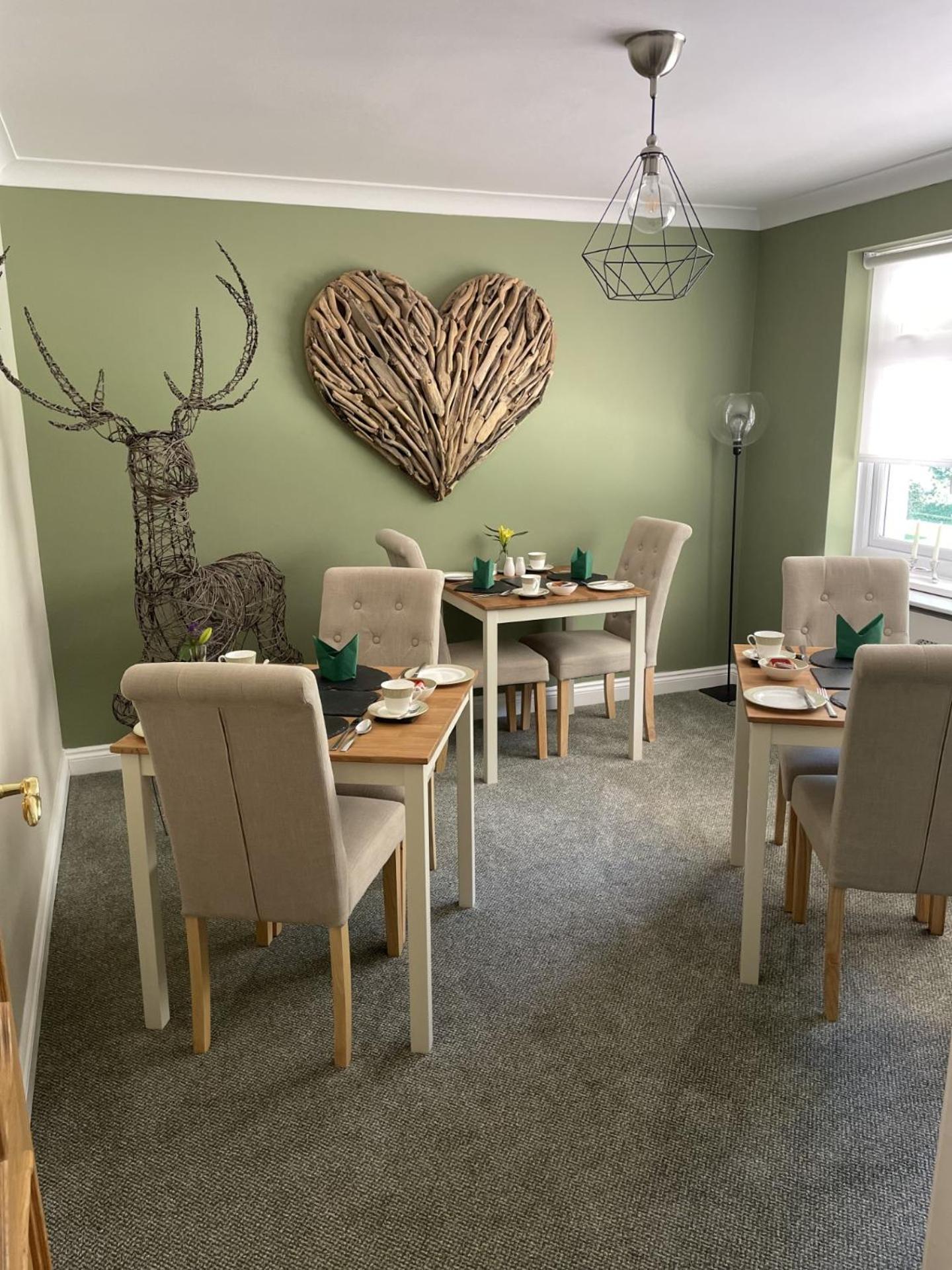 ווימבורן מינסטר Woodland House B & B מראה חיצוני תמונה